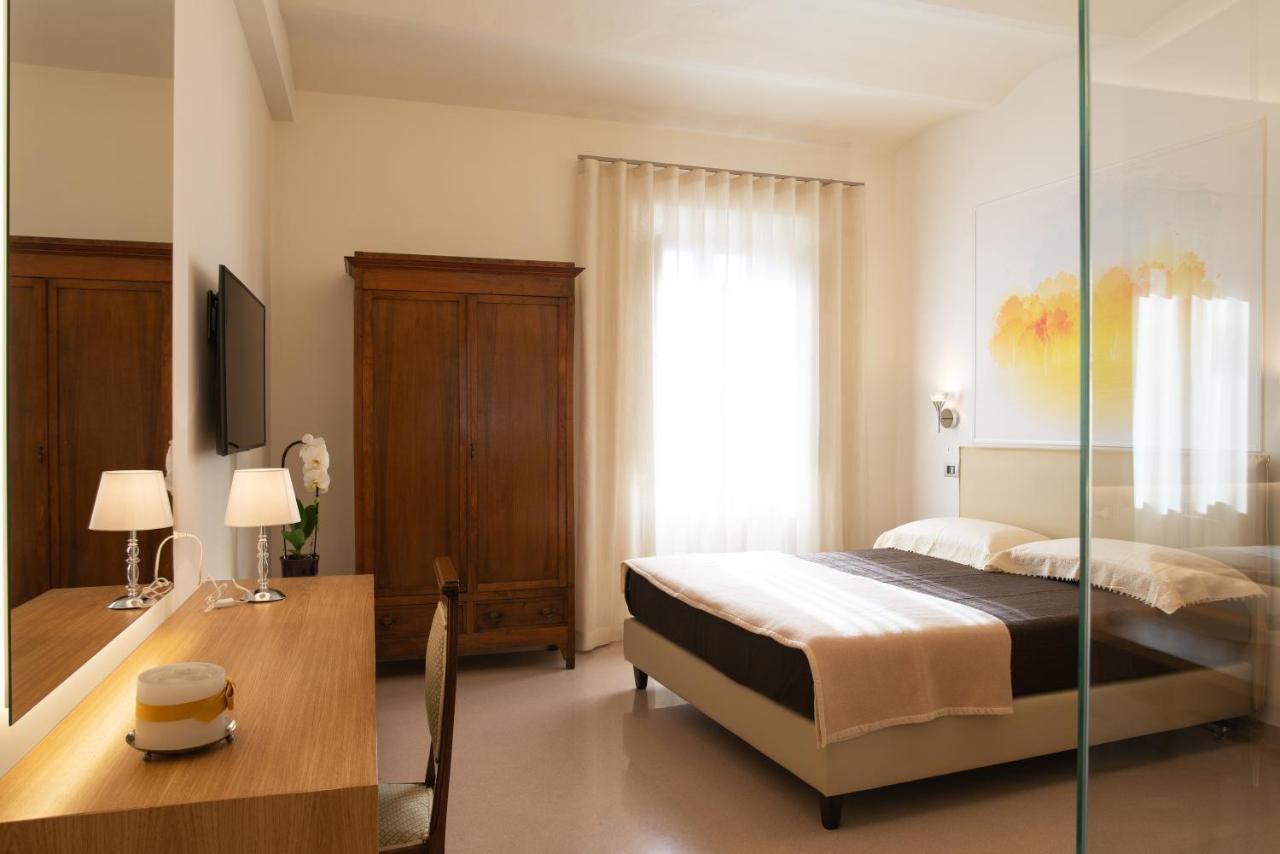 Portica10 Bed and Breakfast Assisi Exteriör bild