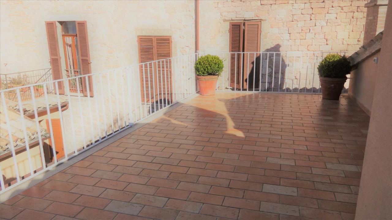 Portica10 Bed and Breakfast Assisi Exteriör bild