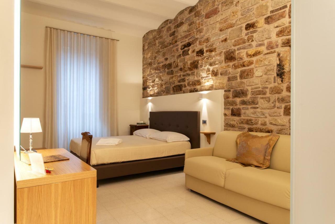 Portica10 Bed and Breakfast Assisi Exteriör bild